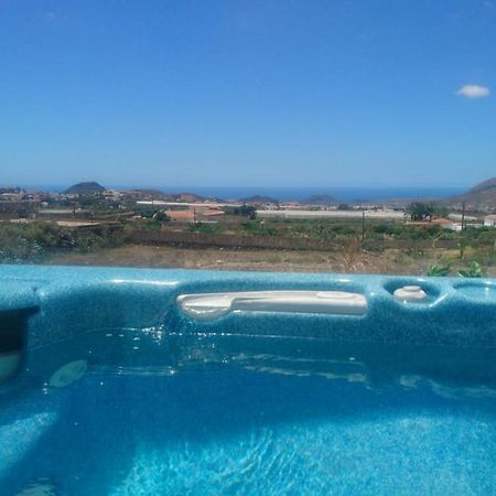 Villa Albe, Jacuzzi Con Vistas Al Mar Arona  Exteriör bild