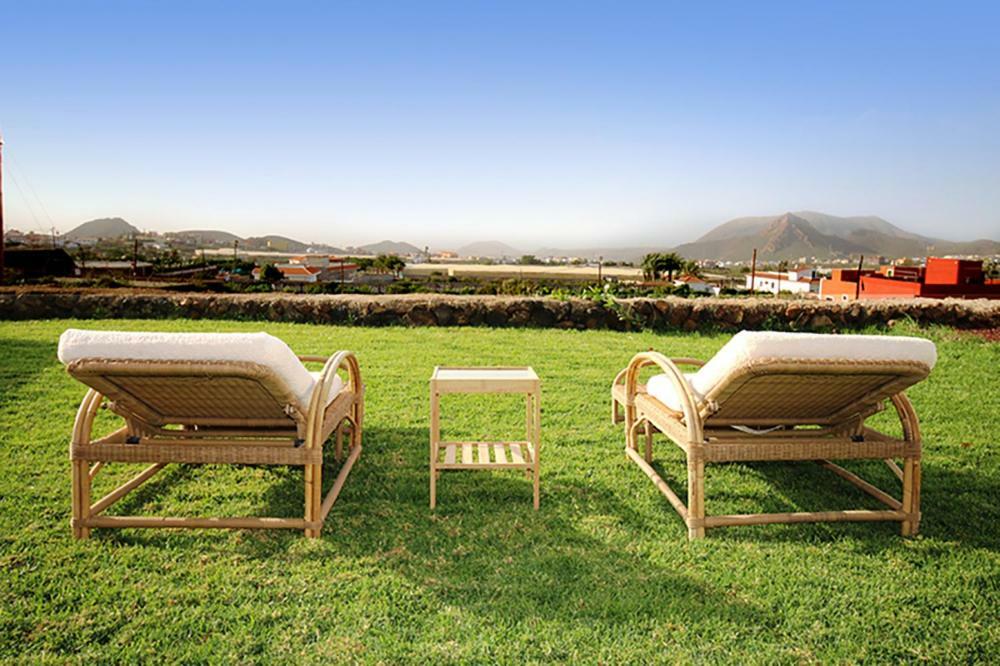Villa Albe, Jacuzzi Con Vistas Al Mar Arona  Exteriör bild